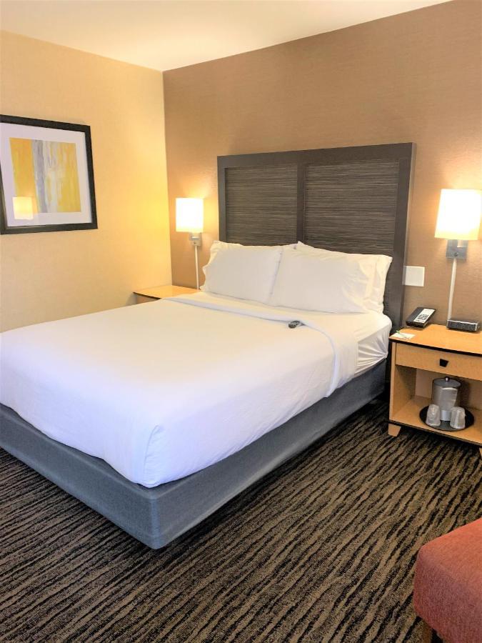 Holiday Inn Dublin - Pleasanton By Ihg Kültér fotó